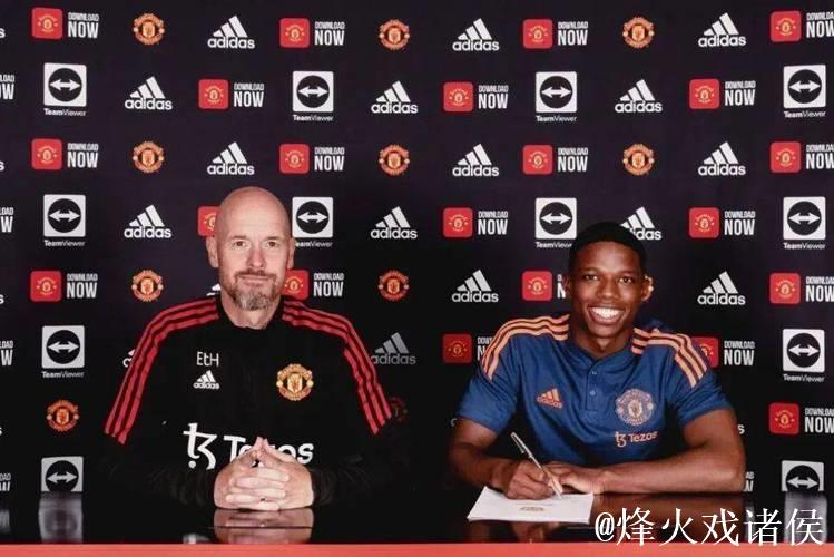 给钱就卖！曼联冬窗清洗26岁水货 加盟4年0球0助攻