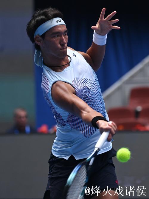 中网布云朝克特首进ATP500赛8强 张帅晋级16强